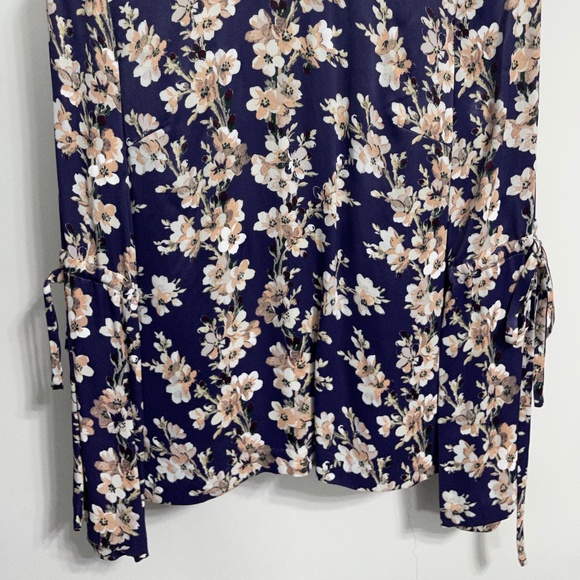 Club Monaco - Melech Bell Long Sleeve Blouse Night Shade/prune - Size XS - Picture 3 of 6